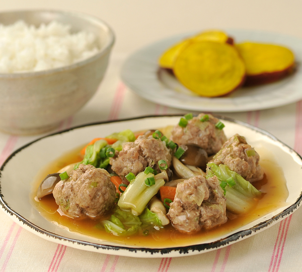 肉団子の黄金野菜あんかけ
